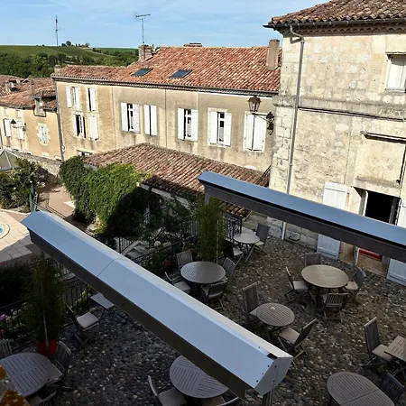 Logis Restaurant De Bas 3*